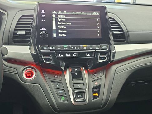 Certified 2024 Honda Odyssey Sport image 21