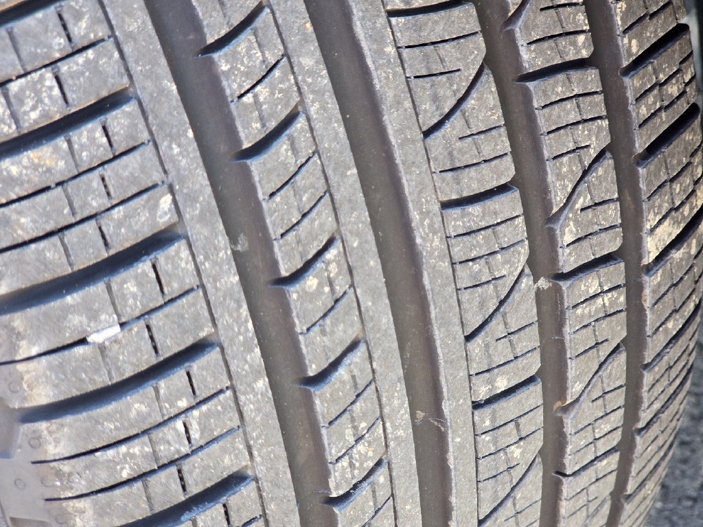 Certified 2026 Porsche Macan AWD/4WD image 47