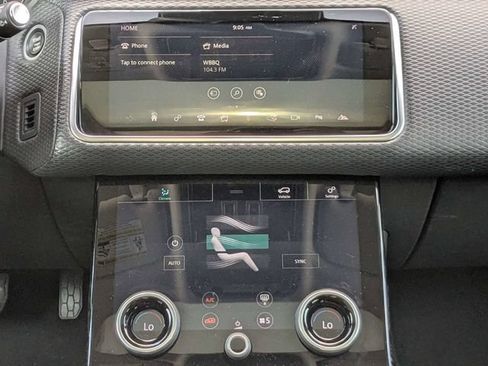 Used 2019 Land Rover Range Rover Velar AWD/4WD image 19