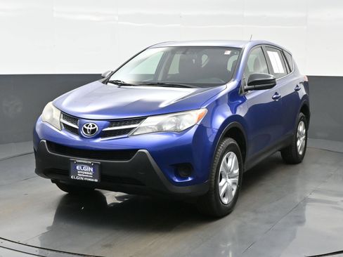 Used 2015 Toyota RAV4 LE AWD/4WD image 1