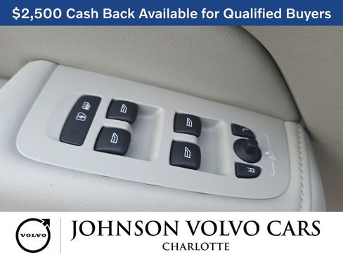 New 2026 Volvo XC60 B5 Ultra w/ Protection Package Premier image 30