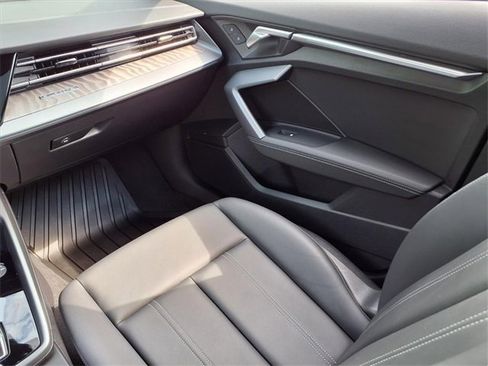 Used 2025 Audi A3 2.0T Premium w/ Convenience Package image 10