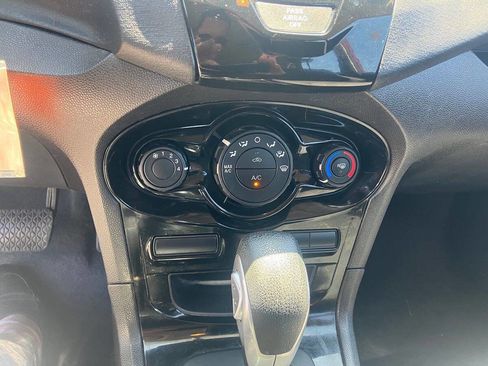 Used 2017 Ford Fiesta SE w/ Equipment Group 201A image 12