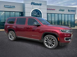 Used 2024 Jeep Wagoneer Series III w/ Premium Group I AWD/4WD video 1