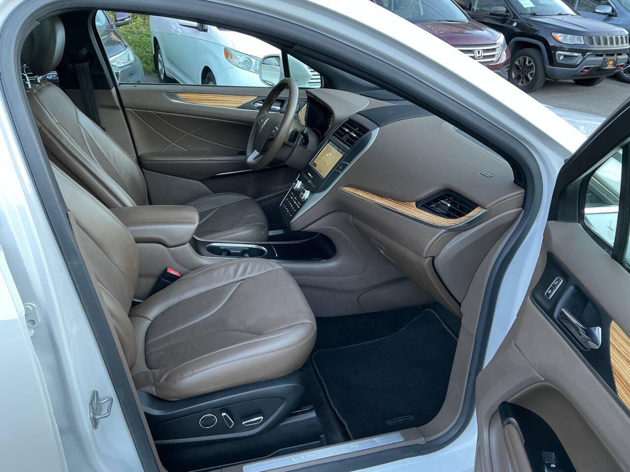 Used 2016 Lincoln MKC Reserve AWD/4WD image 26