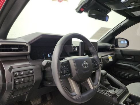 Used 2026 Toyota 4Runner SR5 AWD/4WD image 13