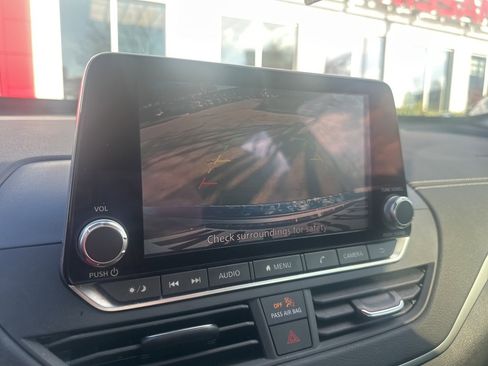 Certified 2020 Nissan Altima 2.5 SV image 8