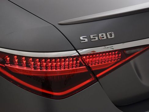 Used 2022 Mercedes-Benz S 580 4MATIC Sedan image 13