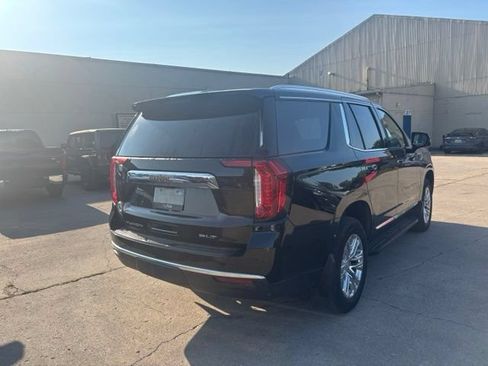 Used 2021 GMC Yukon SLT w/ SLT Luxury Package AWD/4WD image 4