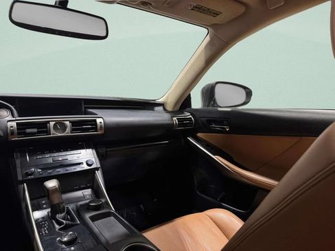 Used 2014 Lexus IS 250 AWD w/ Premium Package image 12