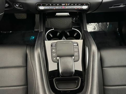 Used 2023 Mercedes-Benz GLE 350 w/ Premium Package image 32
