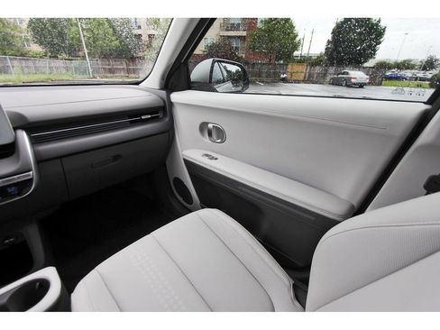 Used 2023 Hyundai Ioniq 5 SEL RWD image 11