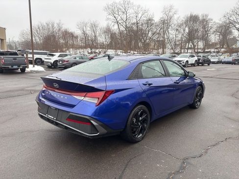 Used 2026 Hyundai Elantra Sport image 6