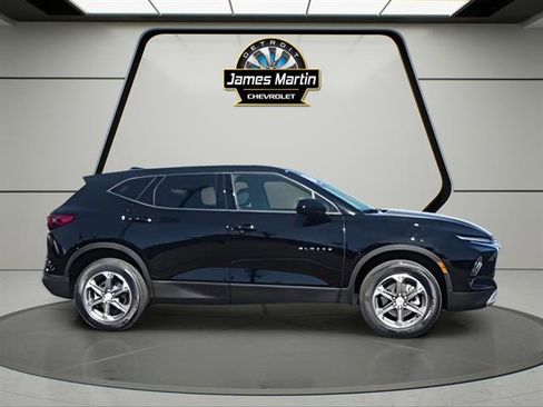 Certified 2025 Chevrolet Blazer LT image 9