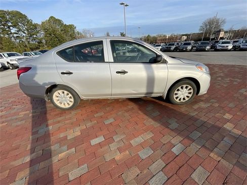 Used 2014 Nissan Versa S Plus image 25