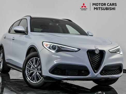 Used 2022 Alfa Romeo Stelvio Sprint AWD/4WD image 1