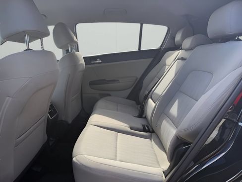 Used 2020 Kia Sportage LX FWD image 12