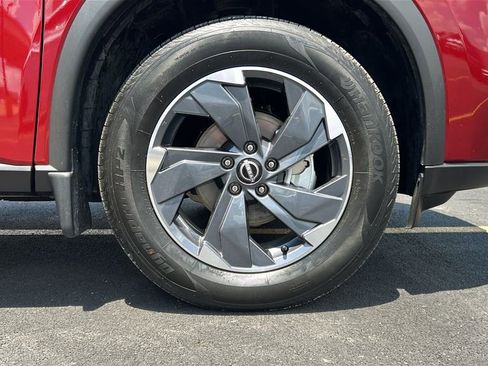 Used 2026 Nissan Rogue SV FWD image 30