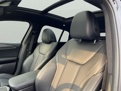 Used 2022 BMW X4 xDrive30i image 22