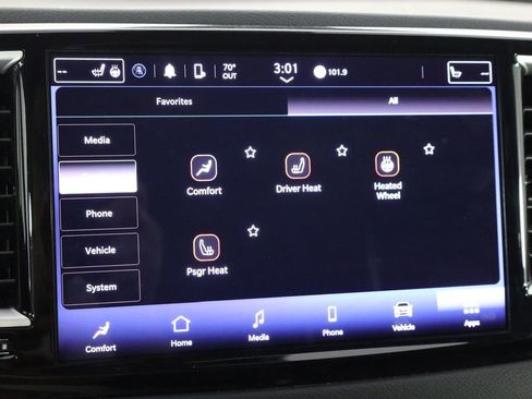 Used 2023 Chrysler Pacifica Touring-L FWD image 37