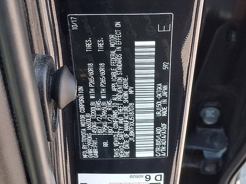 Used 2018 Lexus GX 460 Premium w/ Premium Package AWD/4WD image 29