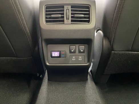 New 2026 Nissan Rogue Platinum w/ Platinum Premium Package image 19