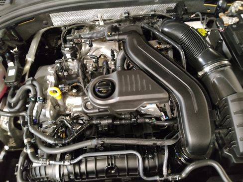 Used 2022 Volkswagen Jetta SE image 30