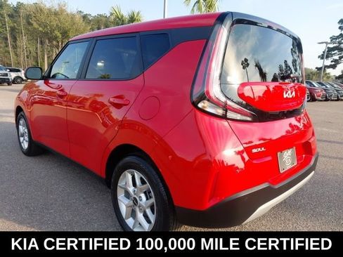 Certified 2025 Kia Soul LX FWD image 6