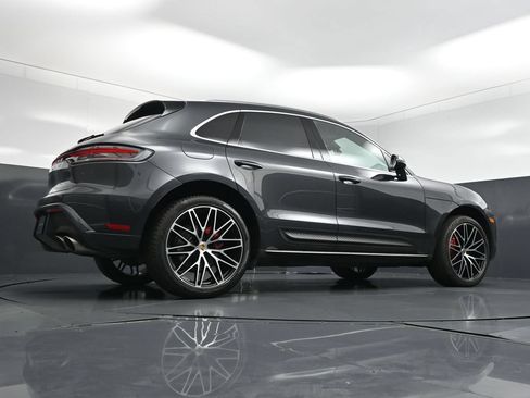Used 2023 Porsche Macan S AWD/4WD image 26