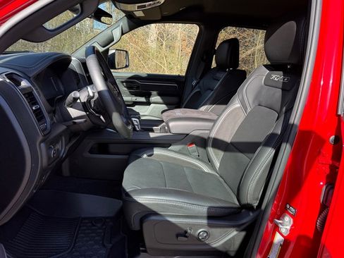 Used 2025 RAM 1500 RHO image 12