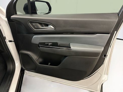 Used 2025 Honda Prologue Touring image 35