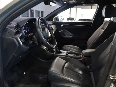 Used 2021 Audi Q3 2.0T Premium w/ Convenience Package AWD/4WD image 16