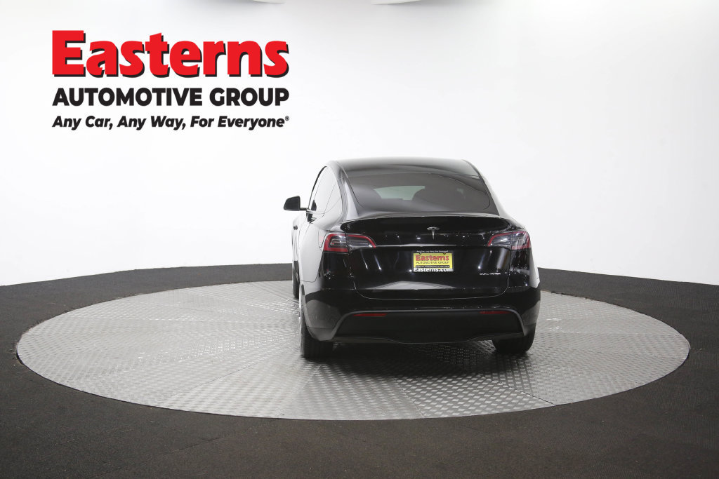Used 2023 Tesla Model Y Long Range AWD/4WD image 32