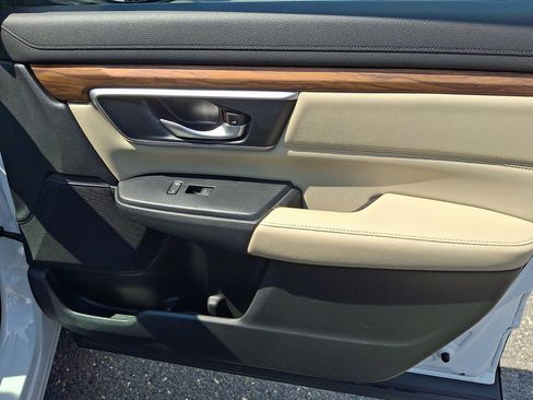 Used 2019 Honda CR-V EX-L image 10