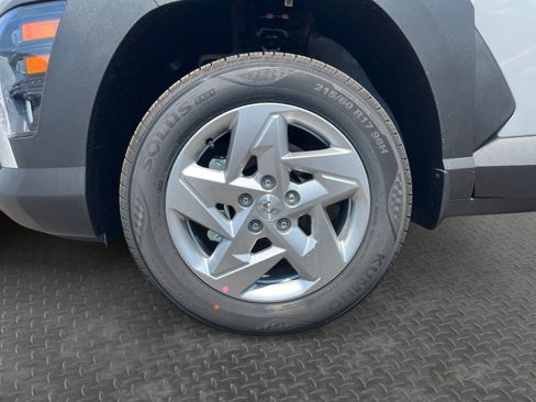 Certified 2026 Hyundai Kona SE AWD/4WD image 14