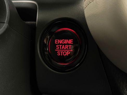 New 2026 Honda HR-V LX image 28