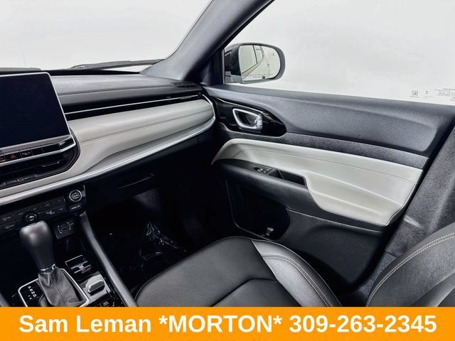 Used 2024 Jeep Compass Limited AWD/4WD image 22