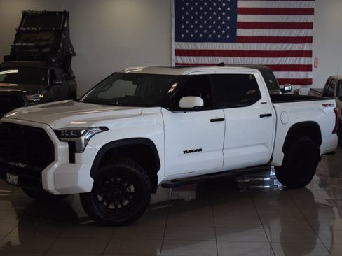 Used 2022 Toyota Tundra Limited w/ TRD Off-Road Package image 14