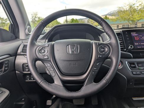 Used 2023 Honda Ridgeline RTL-E image 16