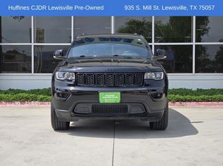 Used 2017 Jeep Grand Cherokee Limited video 2
