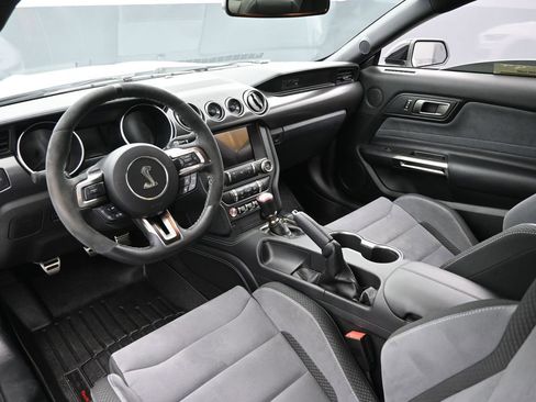 Used 2020 Ford Mustang Shelby GT350 w/ Technology Package image 33