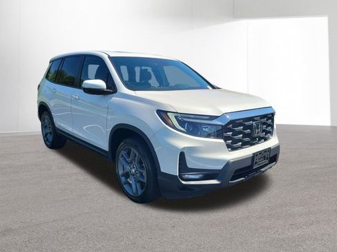 Used 2023 Honda Passport EX-L image 12