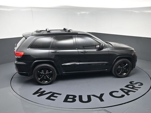 Used 2014 Jeep Grand Cherokee Altitude image 41