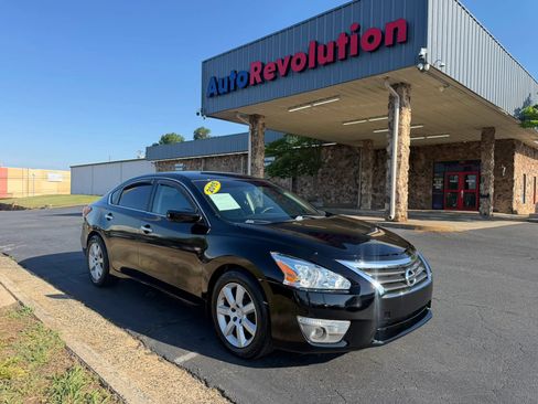 Used 2015 Nissan Altima 2.5 S w/ Power Driver Seat Package FWD image 1