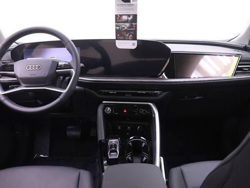 New 2026 Audi Q5 Premium Plus AWD/4WD image 8