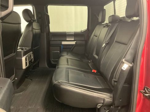 Used 2020 Ford F150 Lariat image 32