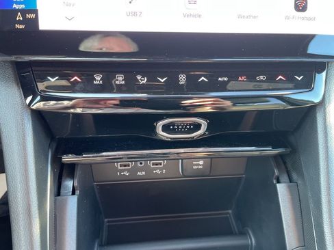 New 2026 Jeep Grand Cherokee Limited RWD image 35