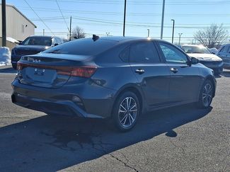 Used 2023 Kia Forte LXS w/ LXS Technology Package video 4