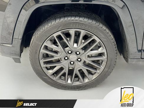 Used 2022 Jeep Compass High Altitude AWD/4WD image 36