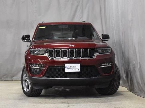 New 2025 Jeep Grand Cherokee Limited image 5